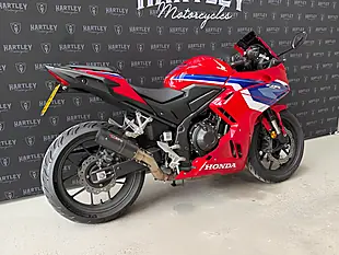 Used 2024 Honda CBR500R Red - Interior and Exterior details 3