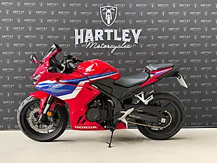 Used 2024 Honda CBR500R Red - Interior and Exterior details 5