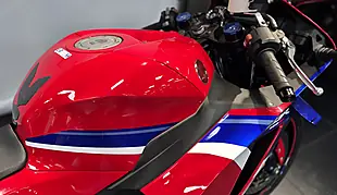 Used 2024 Honda CBR600RR RR-7 Grand Prix Red - Interior and Exterior details 12