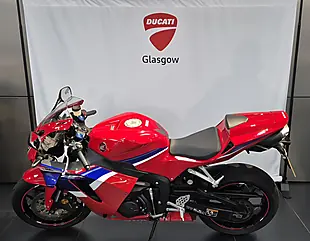 Used 2024 Honda CBR600RR RR-7 Grand Prix Red - Interior and Exterior details 2