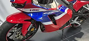 Used 2024 Honda CBR600RR RR-7 Grand Prix Red - Interior and Exterior details 4