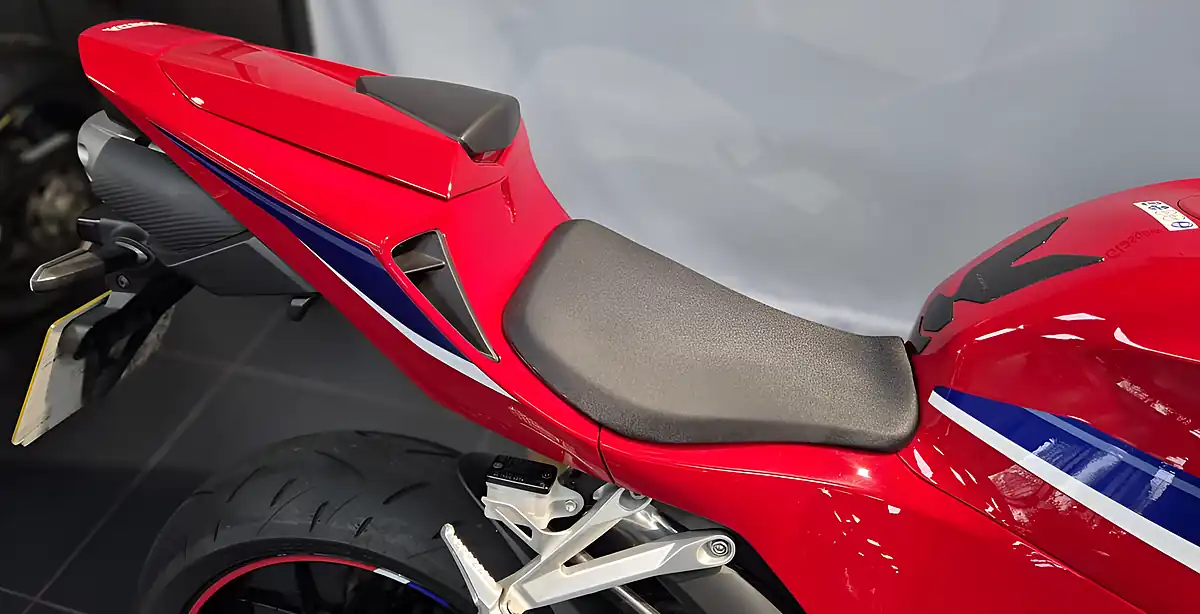 Used 2024 Honda CBR600RR RR-7 Grand Prix Red - Interior and Exterior details 11