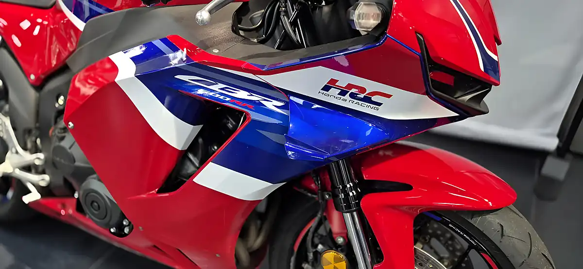 Used 2024 Honda CBR600RR RR-7 Grand Prix Red - Interior and Exterior details 14