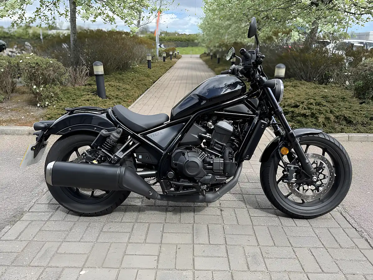 Used 2024 Honda Cmx 1100 Rebel Black - Front View