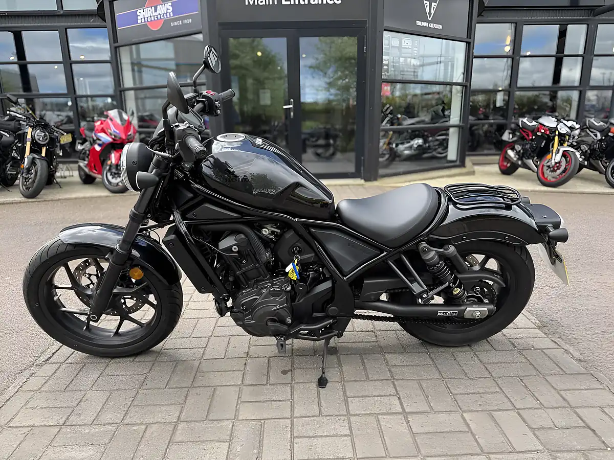 Used 2024 Honda Cmx 1100 Rebel Black - Interior and Exterior details 6