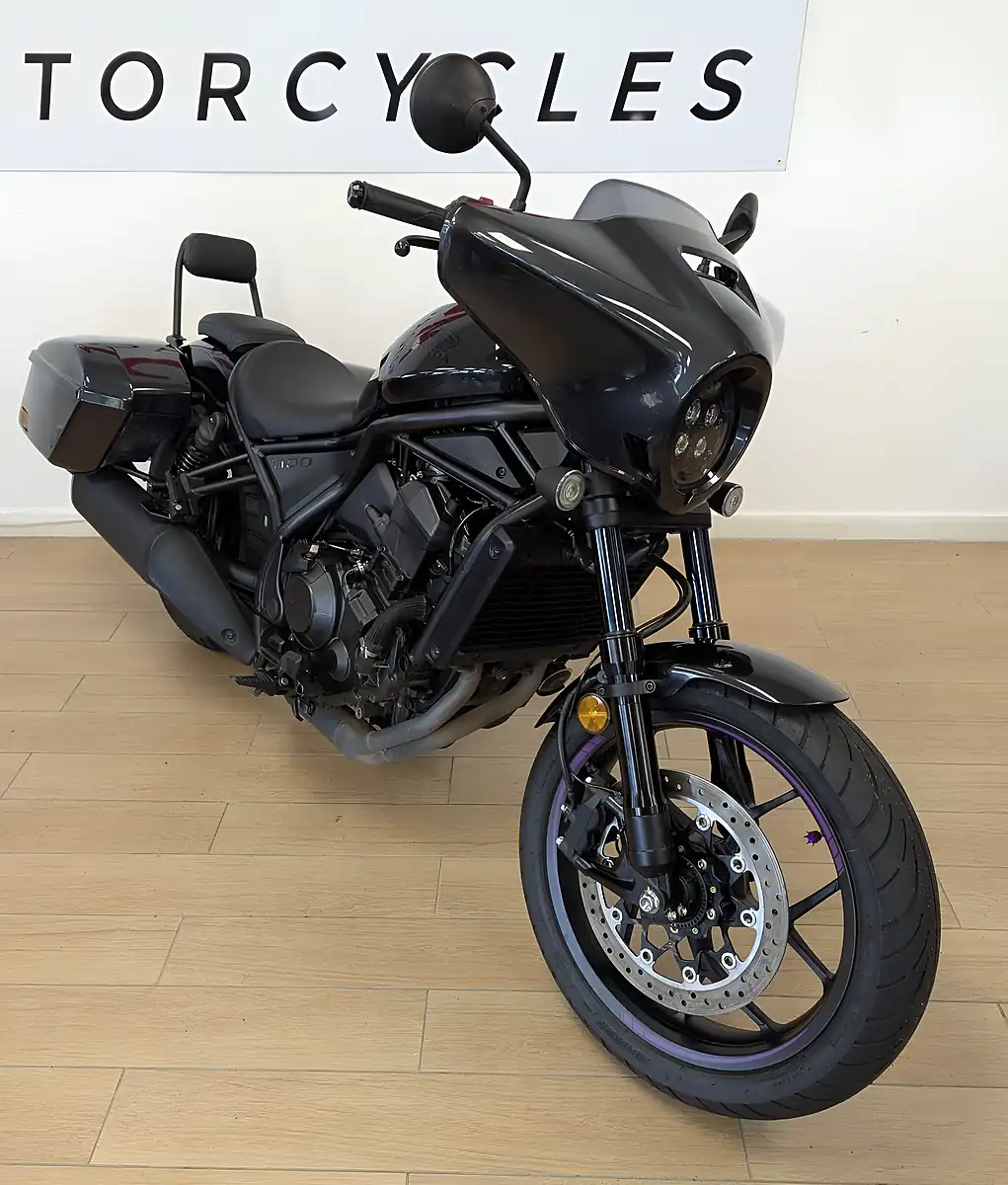Used 2024 Honda CMX1100 Rebel 1100 Custom Cruiser Grey - Interior and Exterior details 2