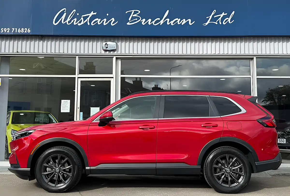 Used 2024 Honda Cr-V Elegance Red - Interior and Exterior details 2