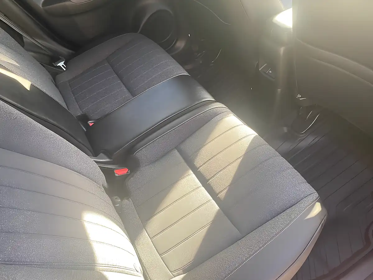 Used 2024 Honda Jazz Advance Red - Interior and Exterior details 12