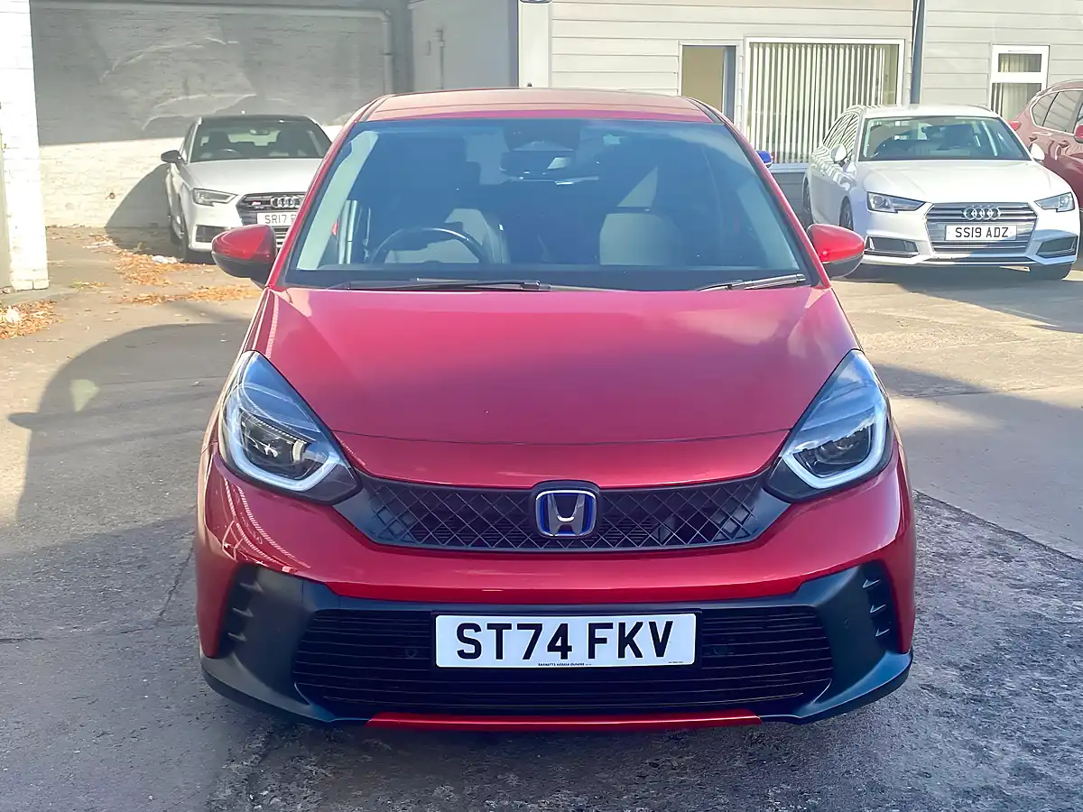 Used 2024 Honda Jazz Advance Red - Interior and Exterior details 3