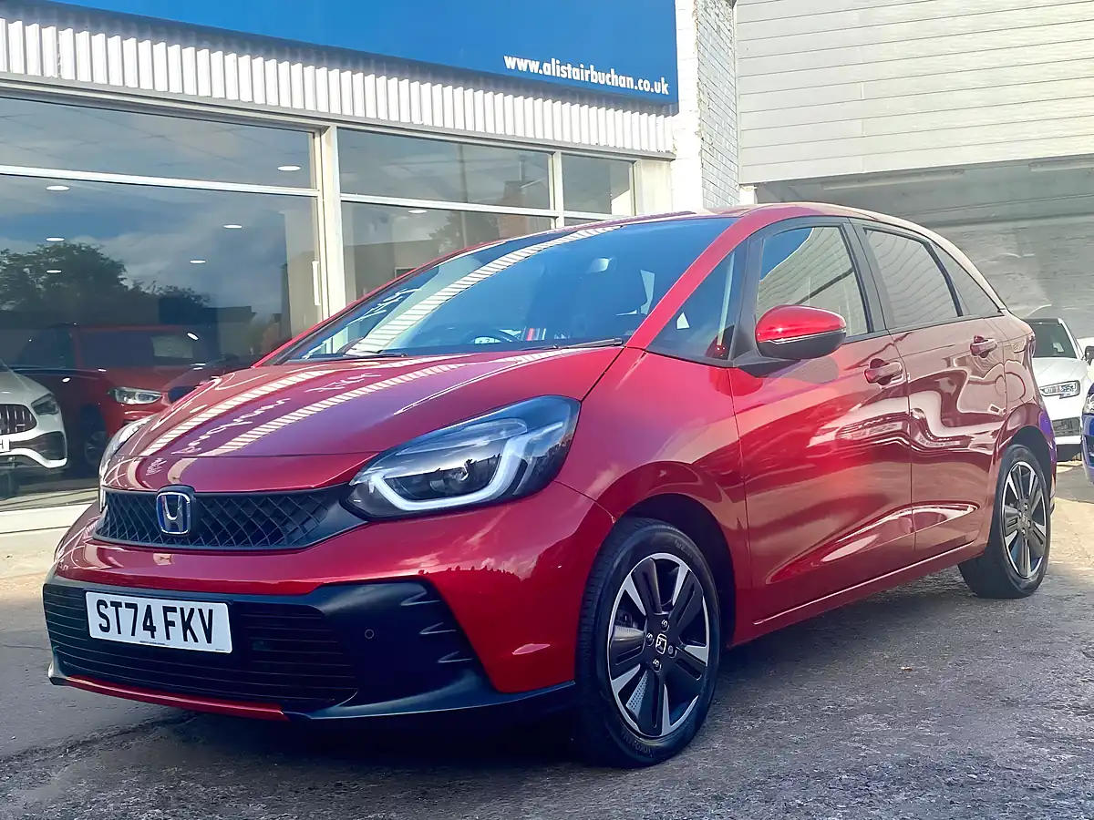 Used 2024 Honda Jazz Advance Red - Interior and Exterior details 5