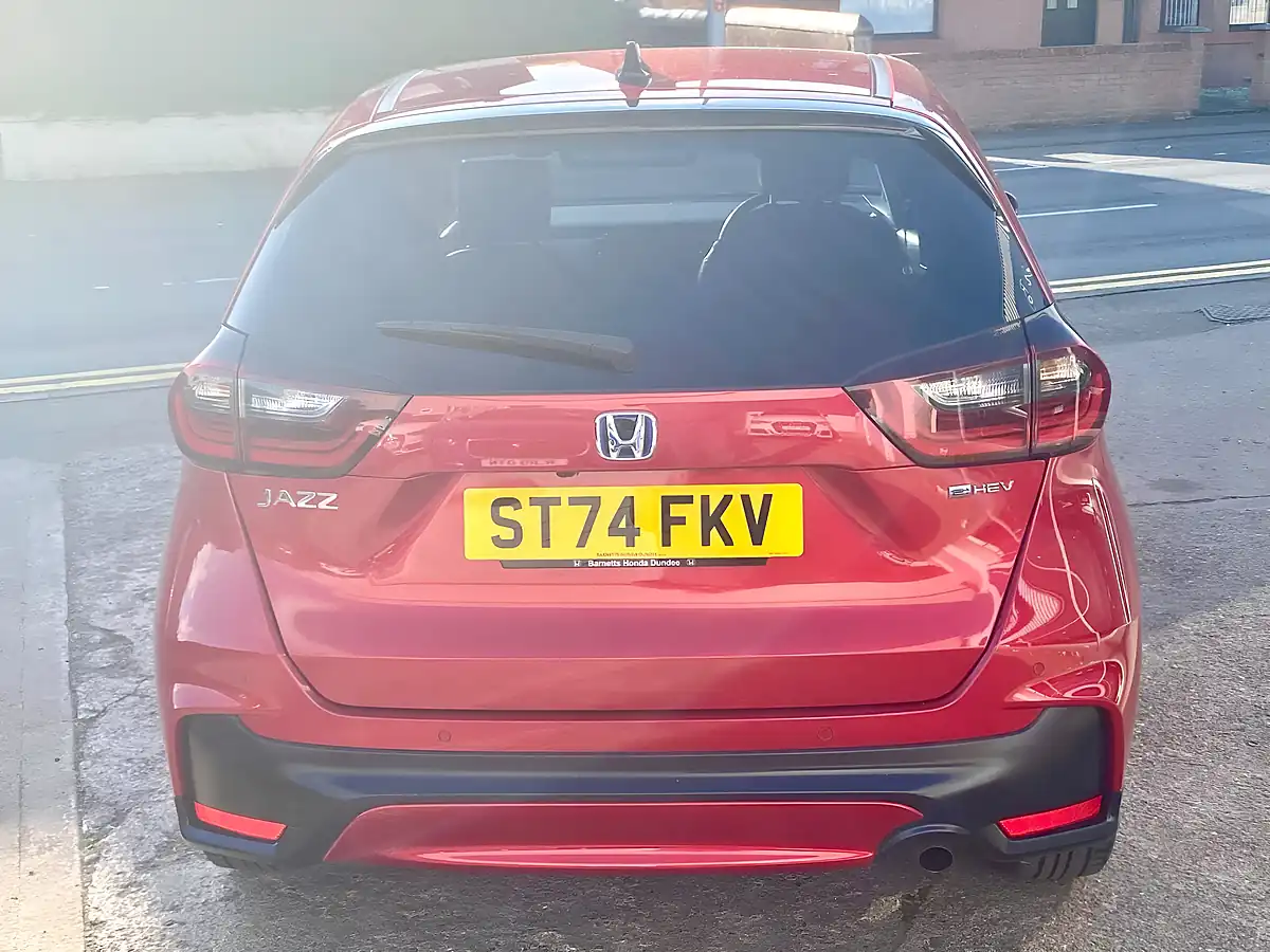 Used 2024 Honda Jazz Advance Red - Interior and Exterior details 7