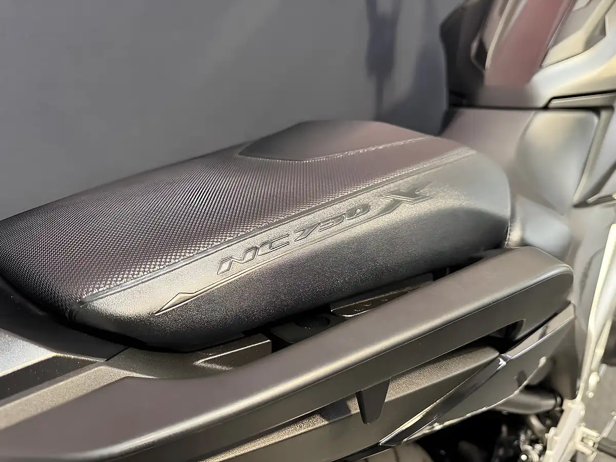 Used 2024 Honda NC750X - Interior and Exterior details 12