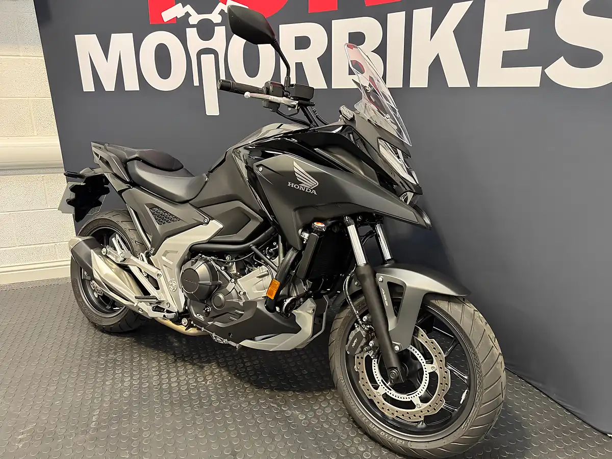 Used 2024 Honda NC750X - Interior and Exterior details 5