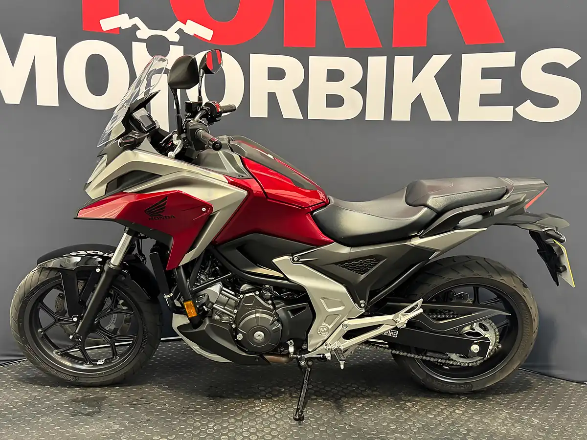 Used 2024 Honda NC750X - Interior and Exterior details 4