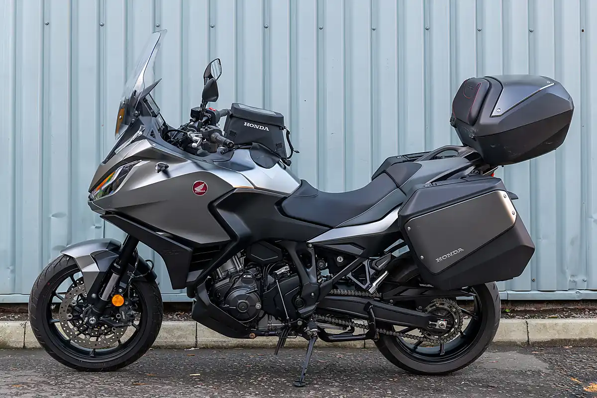 Used 2024 Honda NT1100 Grey - Interior and Exterior details 5