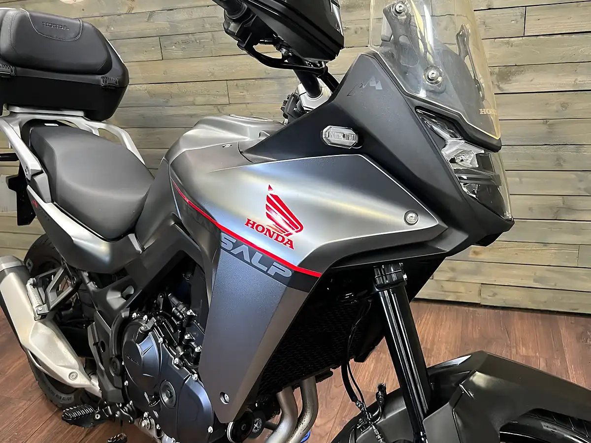 Used 2024 Honda XL750 Transalp 750 Grey - Interior and Exterior details 5