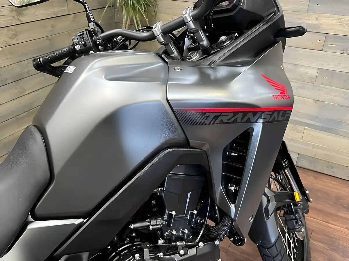 Used 2024 Honda XL750 Transalp 750 Grey - Interior and Exterior details 9