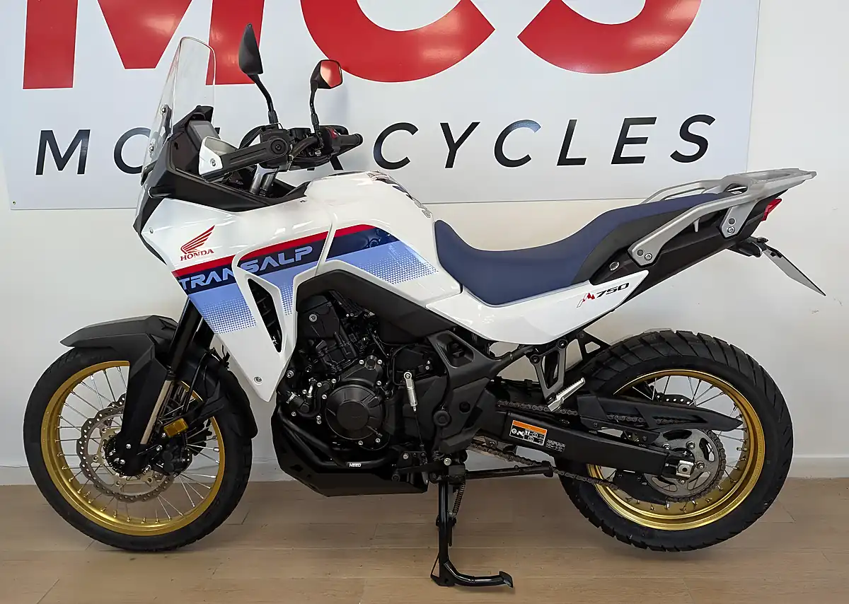 Used 2024 Honda XL750 Transalp 750 White - Interior and Exterior details 4