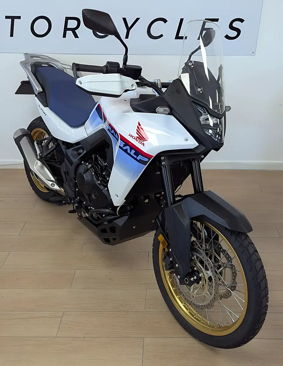 Used 2024 Honda XL750 Transalp 750 White - Interior and Exterior details 6