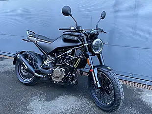 Used 2024 Husqvarna Svartpilen Black - Interior and Exterior details 8