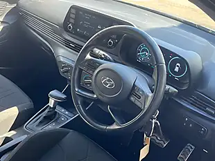 Used 2024 Hyundai Bayon Se Connect Grey - Interior and Exterior details 8