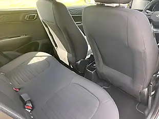 Used 2024 Hyundai i10 Advance Auto Green - Interior and Exterior details 12