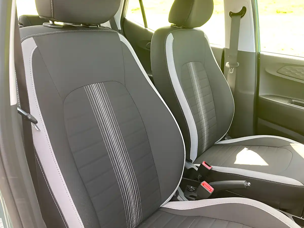 Used 2024 Hyundai i10 Advance Auto Green - Interior and Exterior details 15