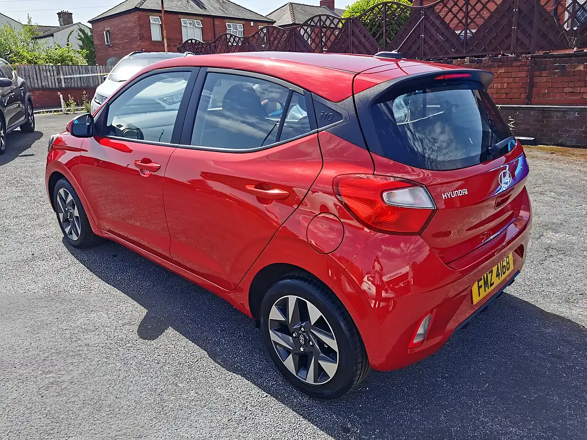 Used 2024 Hyundai I10 Advance Dragon Red - Interior and Exterior details 5