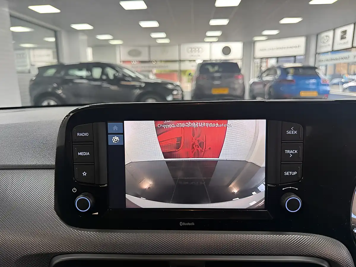 Used 2024 Hyundai I10 Advance Grey - Interior and Exterior details 16