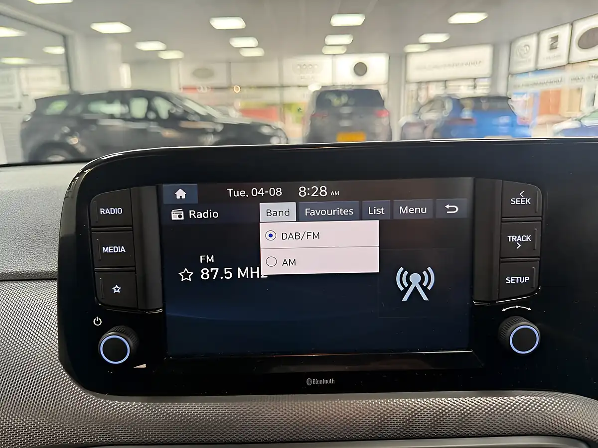 Used 2024 Hyundai I10 Advance Grey - Interior and Exterior details 17