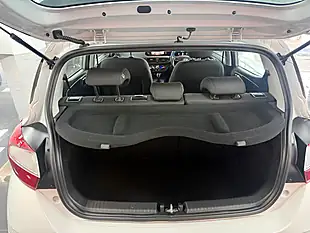 Used 2024 Hyundai I10 Advance Grey - Interior and Exterior details 9