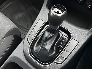 Used 2024 Hyundai i30 Se Connect Cypress Green Pearl - Interior and Exterior details 17