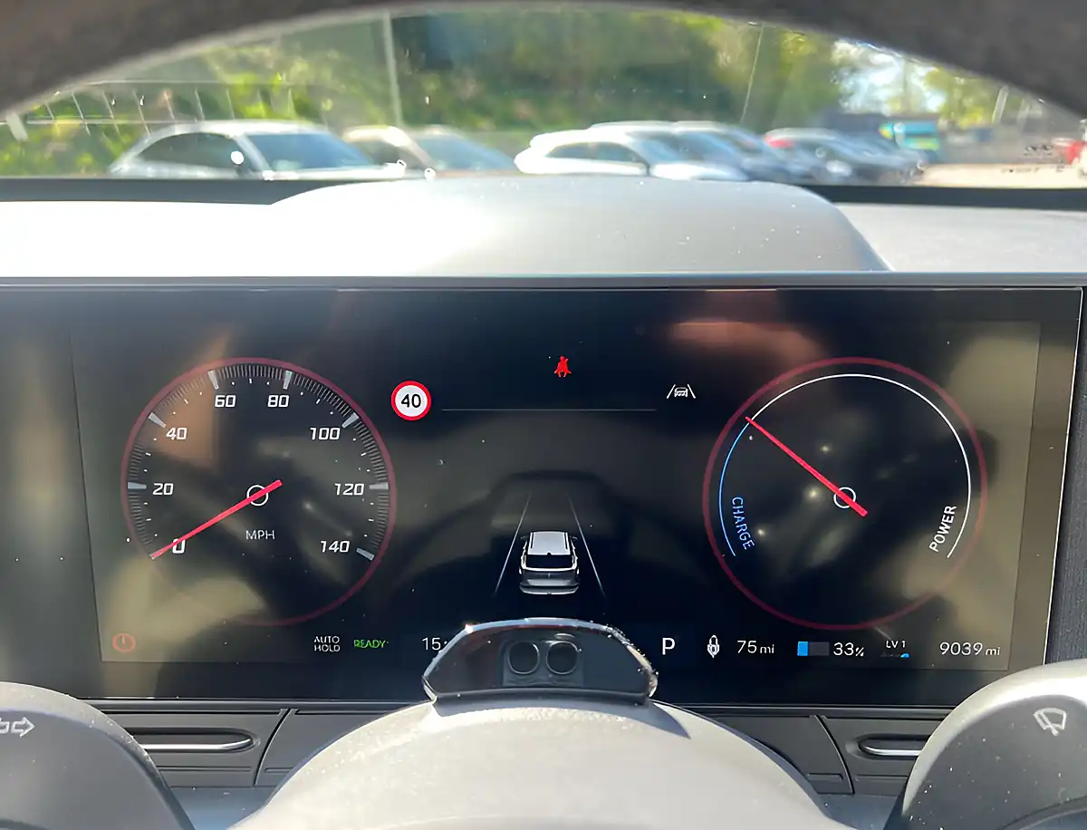 Used 2024 Hyundai Kona Ultimate Ecotronic Grey - Interior and Exterior details 13