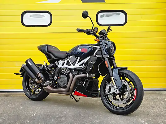 2024 Indian FTR R Carbon