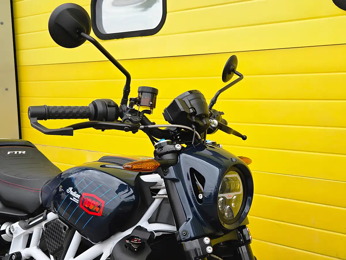 Used 2024 Indian Ftr R Carbon Blue - Interior and Exterior details 11