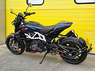 Used 2024 Indian Ftr R Carbon Blue - Interior and Exterior details 6