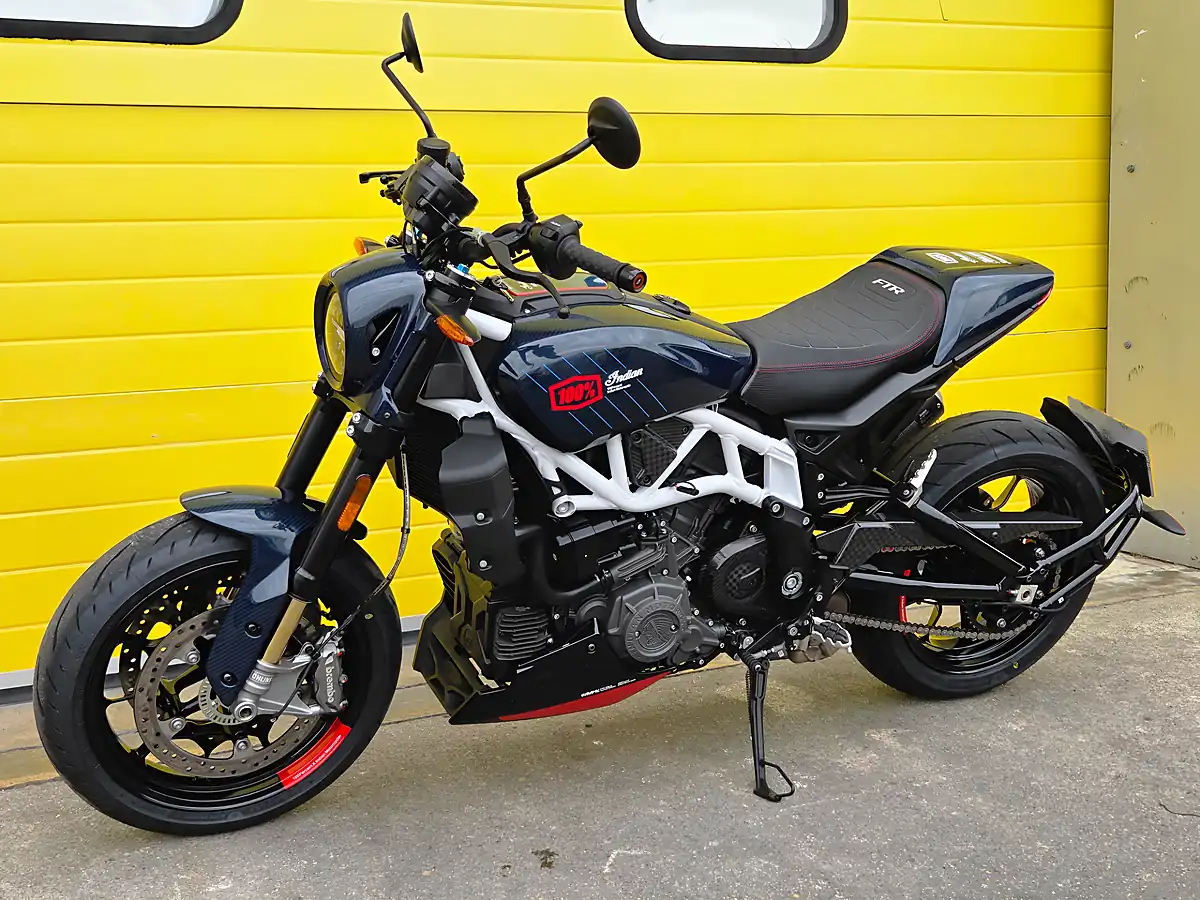 Used 2024 Indian Ftr R Carbon Blue - Interior and Exterior details 7