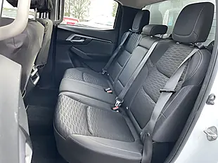 Used 2024 Isuzu D-Max DL20 White - Interior and Exterior details 12