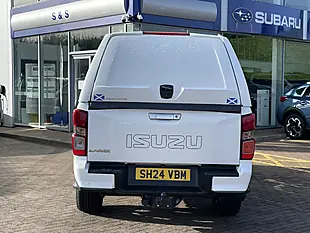 Used 2024 Isuzu D-Max DL20 White - Interior and Exterior details 6