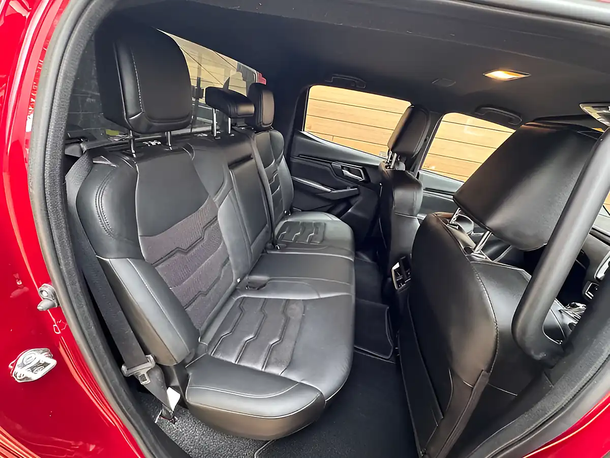 Used 2024 Isuzu D-Max V-Cross Red - Interior and Exterior details 14