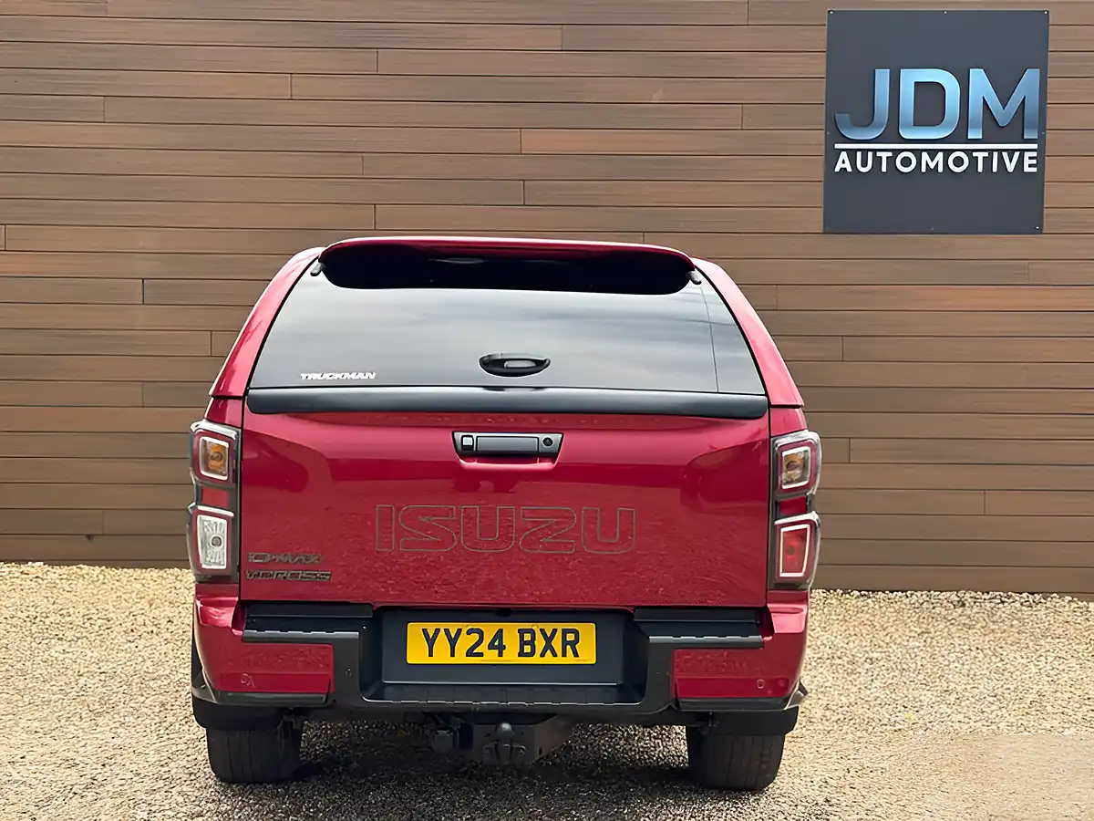 Used 2024 Isuzu D-Max V-Cross Red - Interior and Exterior details 4