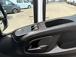 Used 2024 Iveco Daily 35-140 Business Edition White - Interior and Exterior details 18