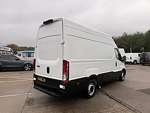 Used 2024 Iveco Daily 35-S-14 Business Mwb Extra High Roof White - Interior and Exterior details 3