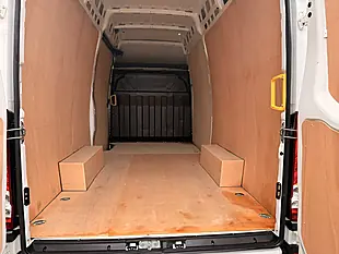 Used 2024 Iveco Daily 35-S-14 Business Mwb Extra High Roof White - Interior and Exterior details 6