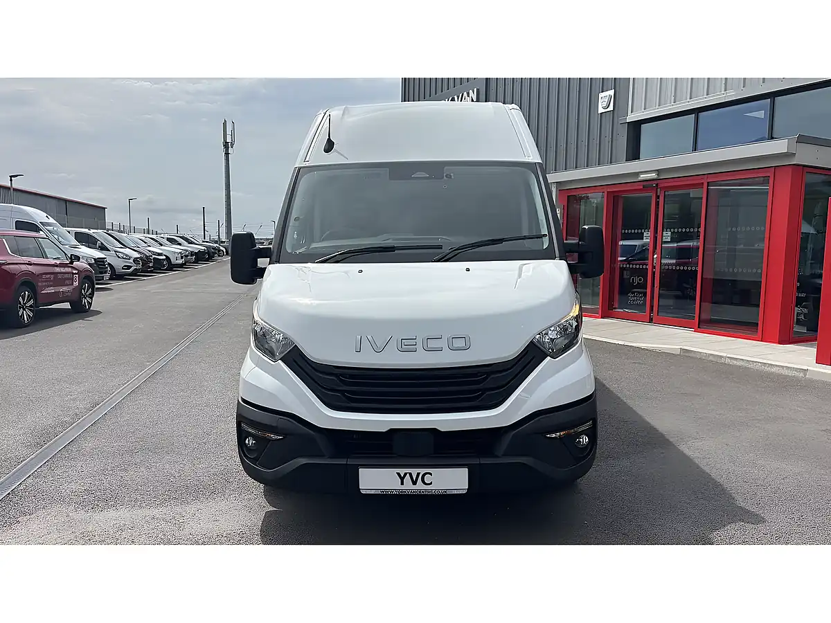 Used 2024 Iveco Daily 35S14 Extra Long Wheel Base White - Interior and Exterior details 5