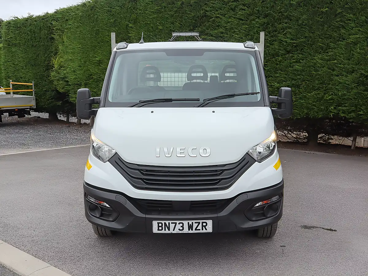 Used 2024 Iveco Daily Business White - Interior and Exterior details 2