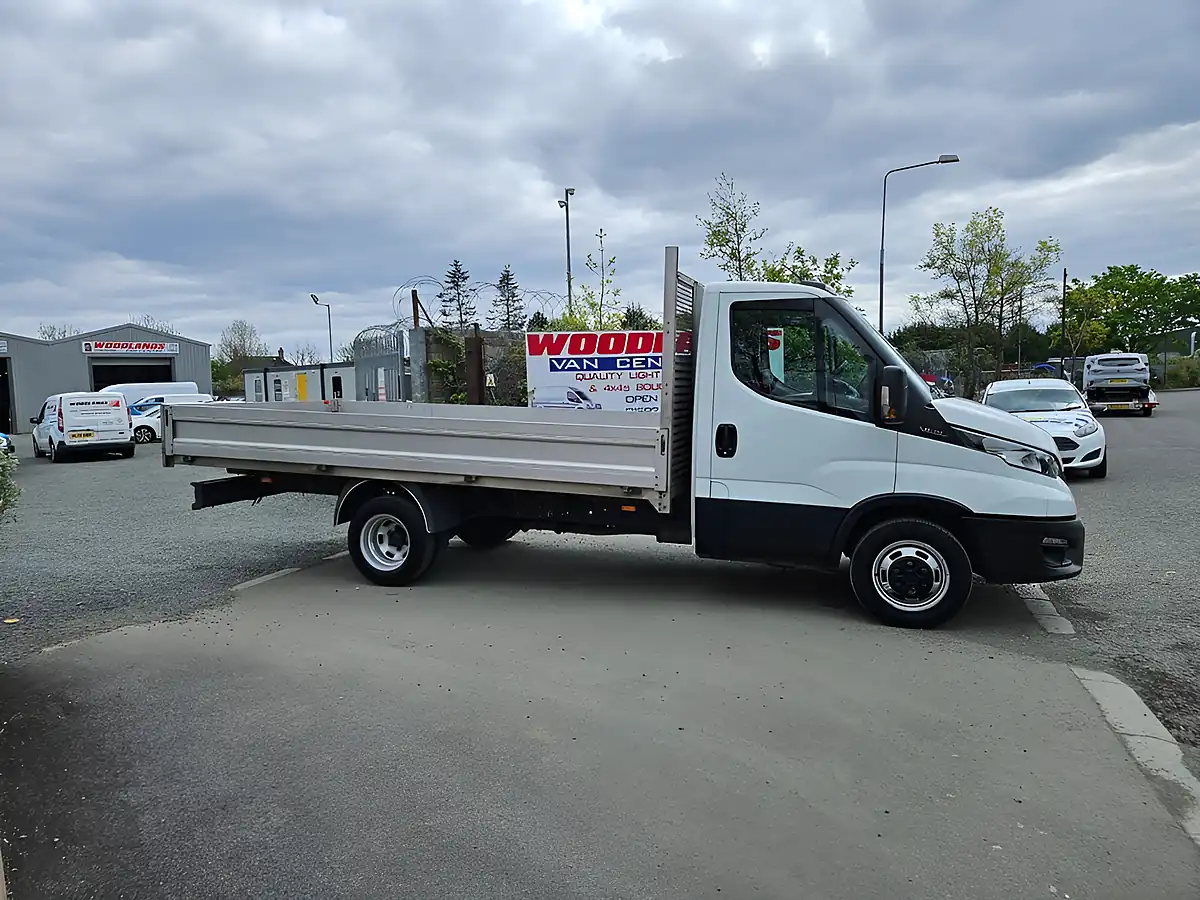 Used 2024 Iveco Daily Xlwb Dropside Pickup White - Interior and Exterior details 2