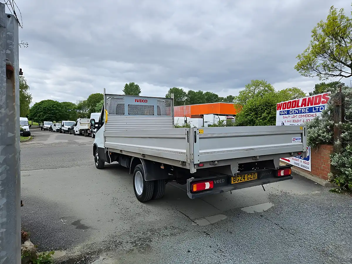 Used 2024 Iveco Daily Xlwb Dropside Pickup White - Interior and Exterior details 6
