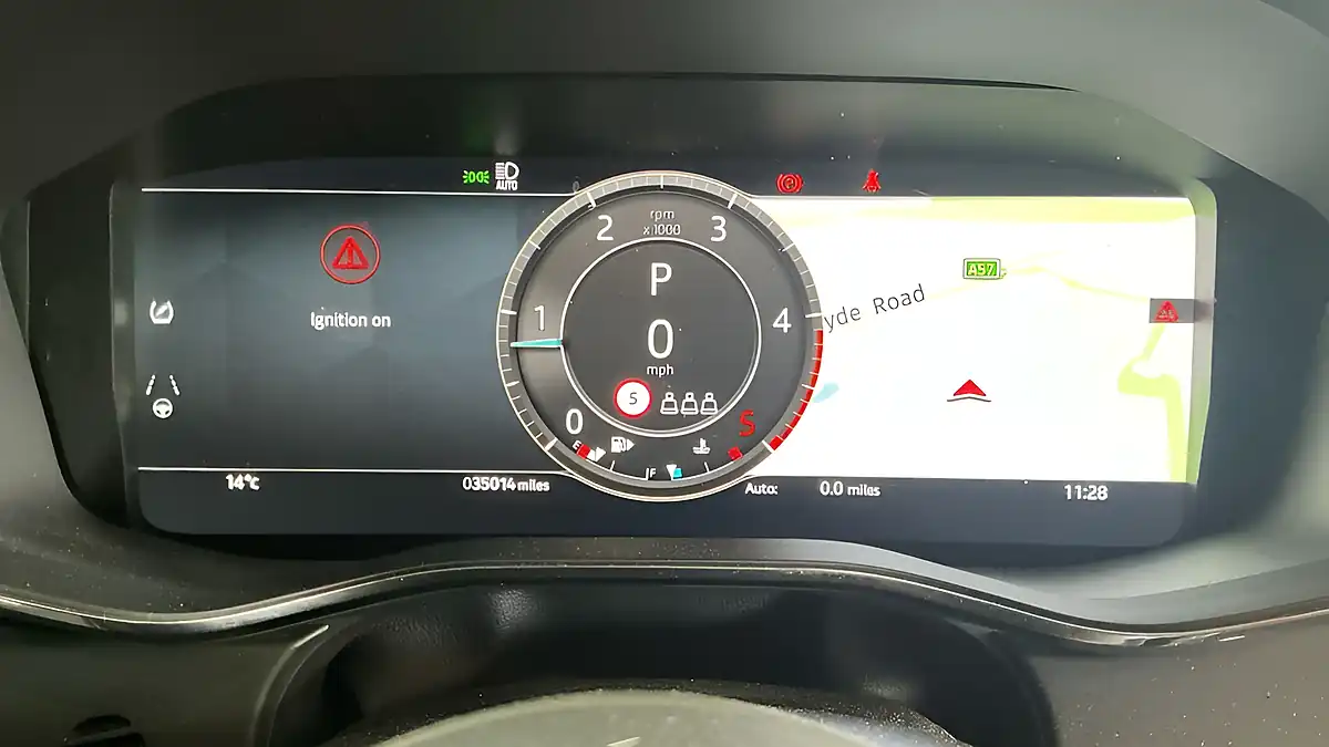 Used 2024 Jaguar F-Pace R-Dynamic Hse Black Carpathian Grey - Interior and Exterior details 13