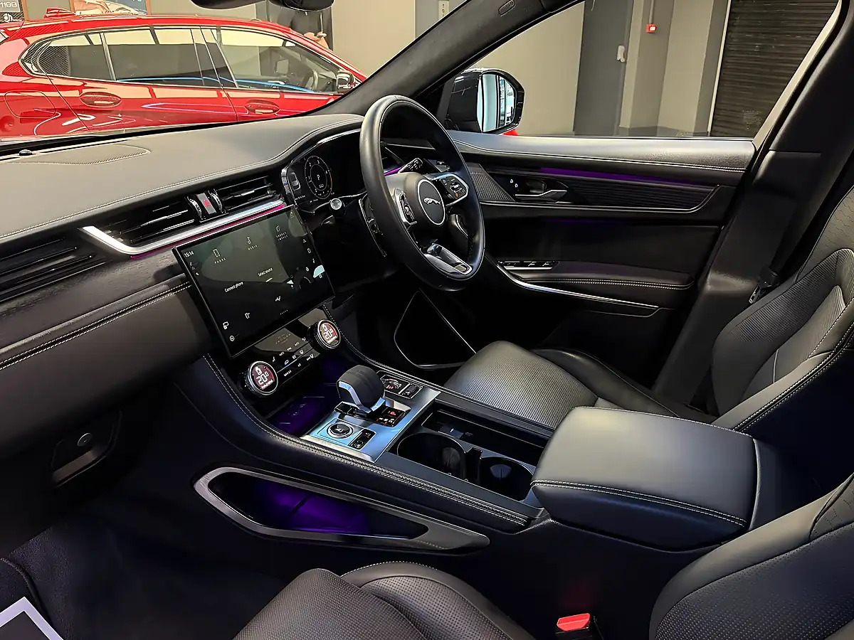 Used 2024 Jaguar F-Pace R-Dynamic Hse Grey - Interior and Exterior details 10